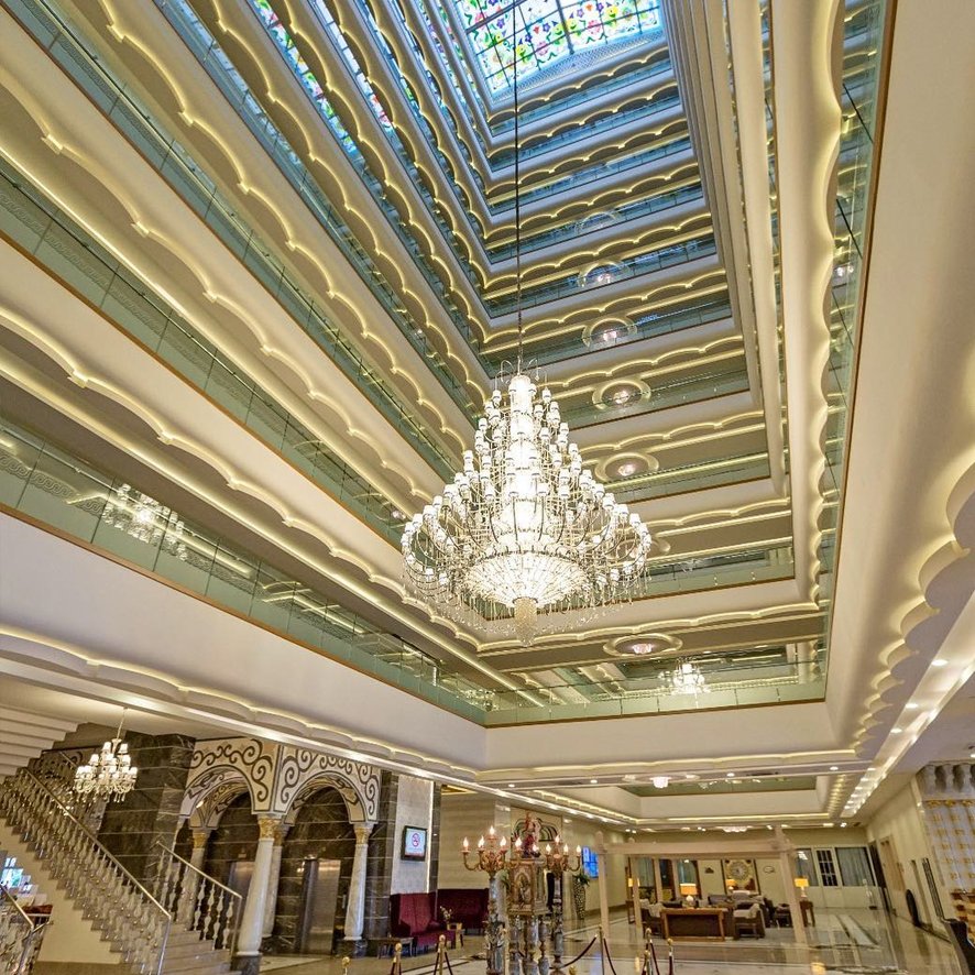 Royal Holiday Palace