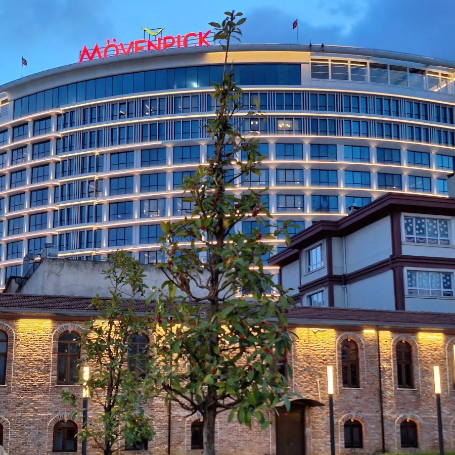 Mövenpick Hotel İstanbul Marmara Sea