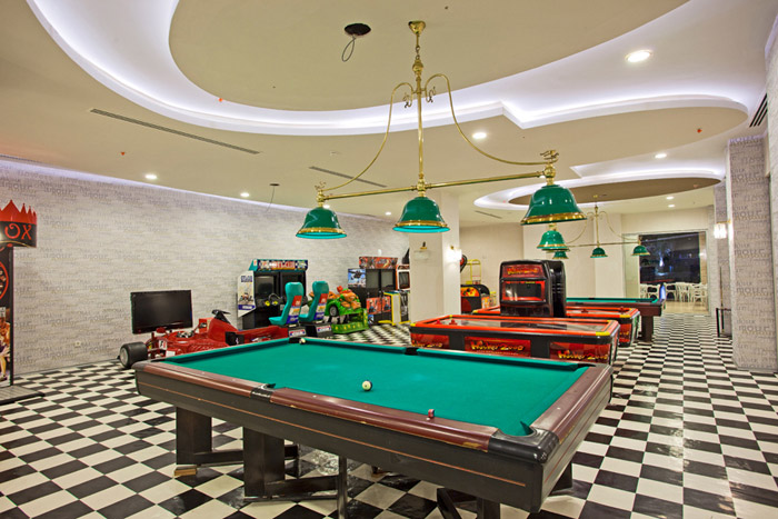 Adin Beach Hotel