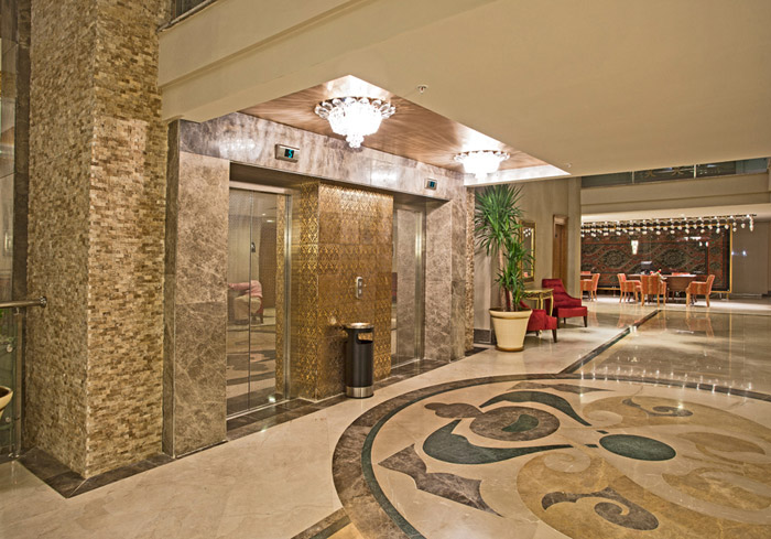Adin Beach Hotel
