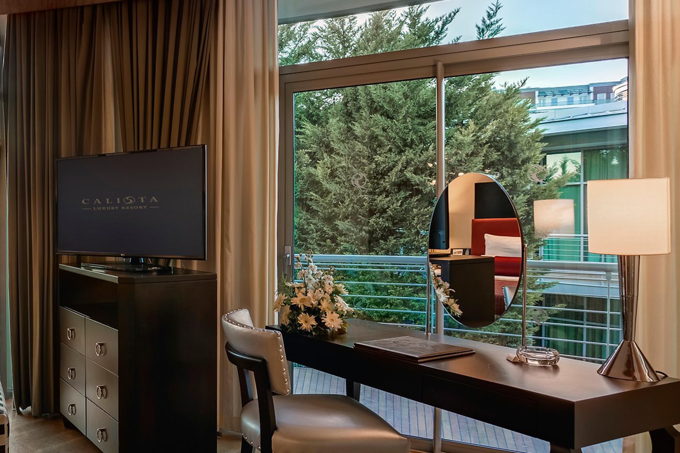 Calista Luxury Resort Hotel