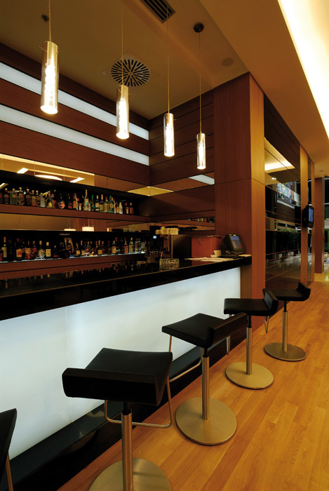 CROWN PLAZA