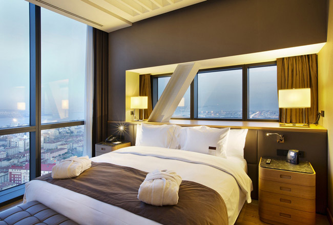 DOUBLE TREE BY HILTON