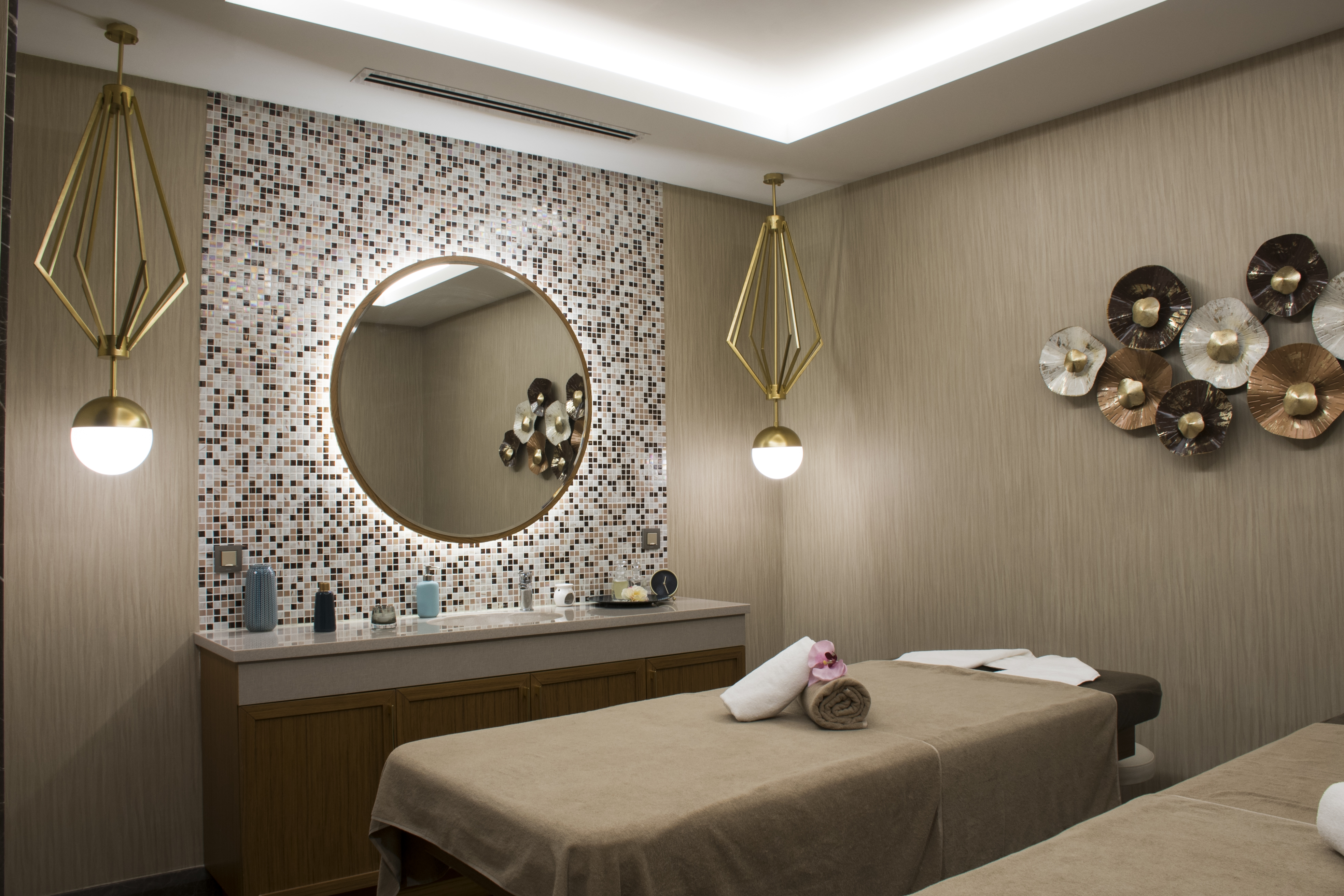 DoubleTree by Hilton Antalya City Centre
