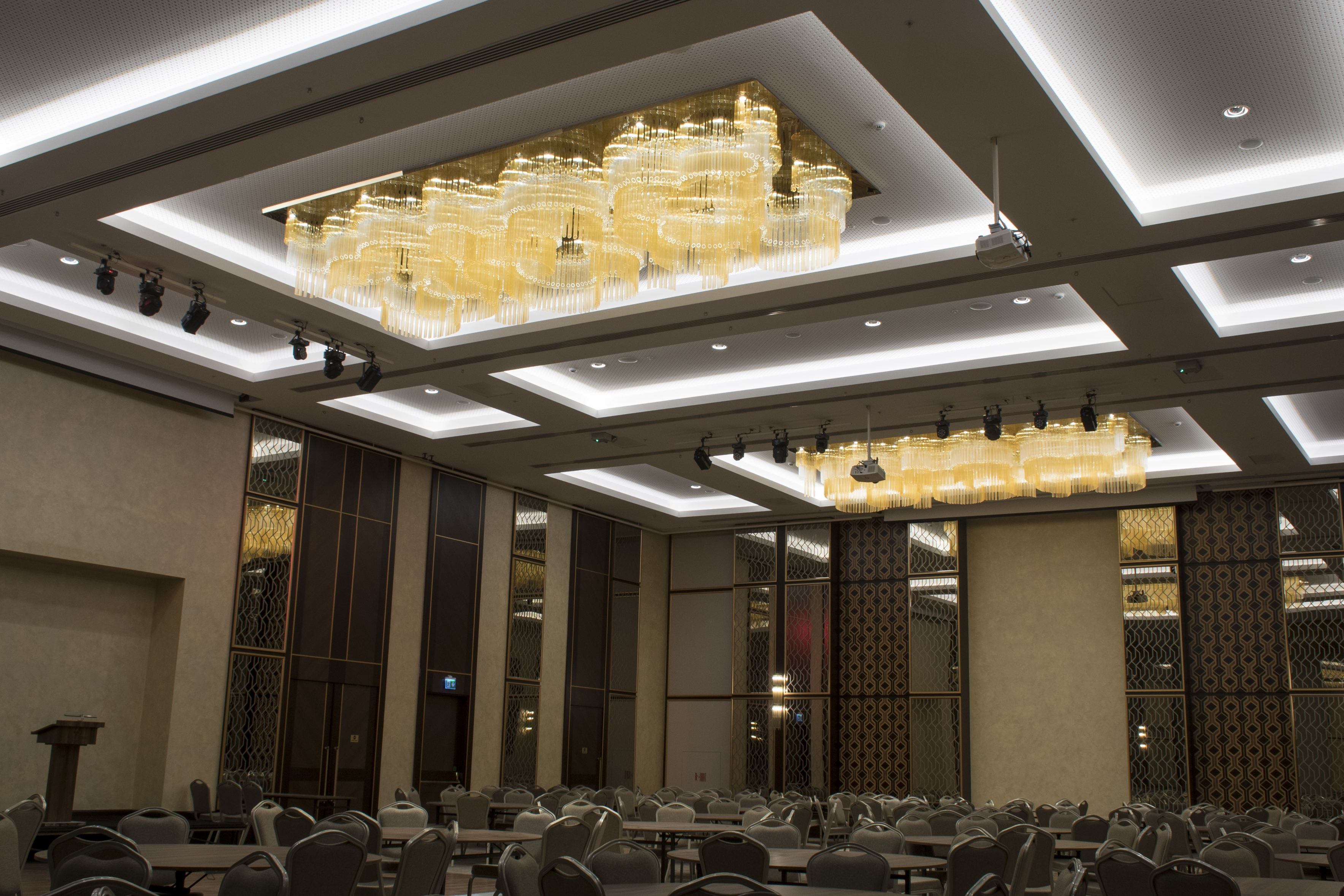 DoubleTree by Hilton Antalya City Centre