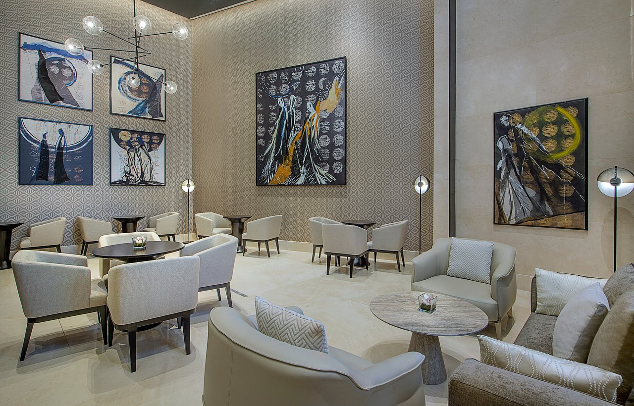 Hilton Doha The Pearl Hotel & Residences
