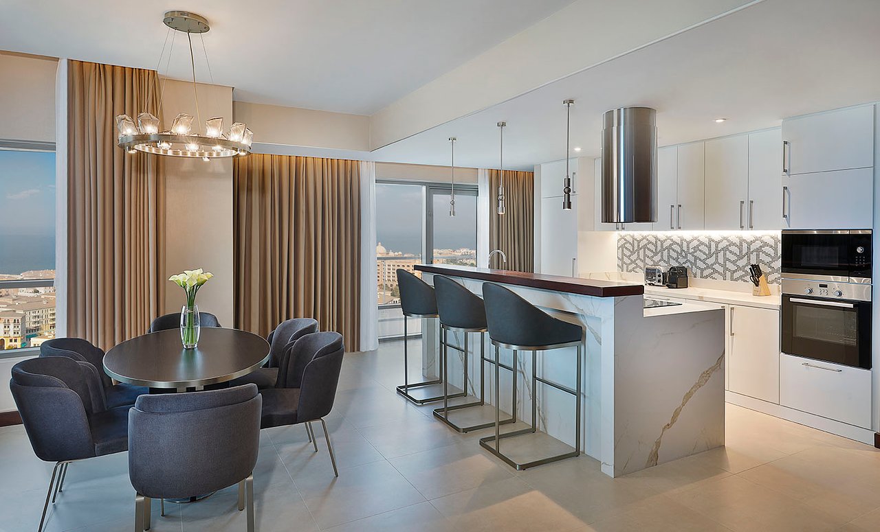 Hilton Doha The Pearl Hotel & Residences