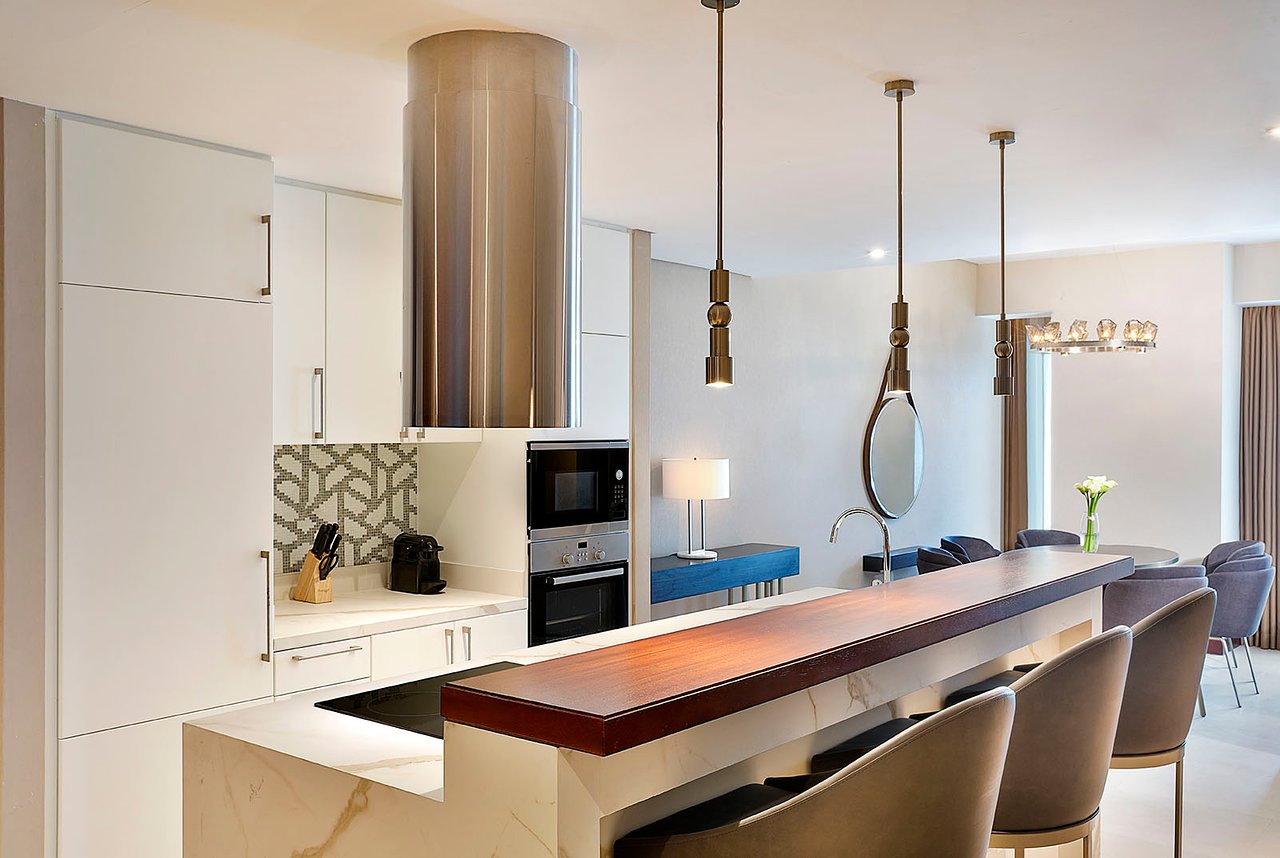 Hilton Doha The Pearl Hotel & Residences