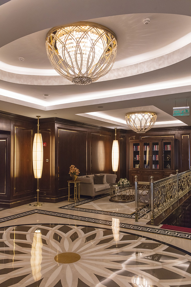 Latanya Hotel
