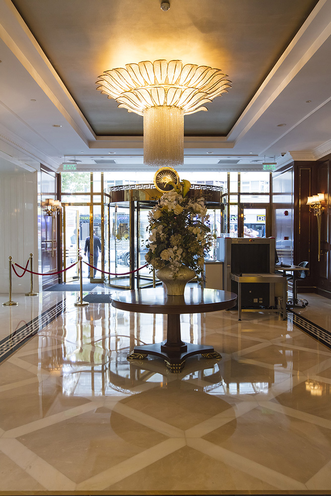 Latanya Hotel