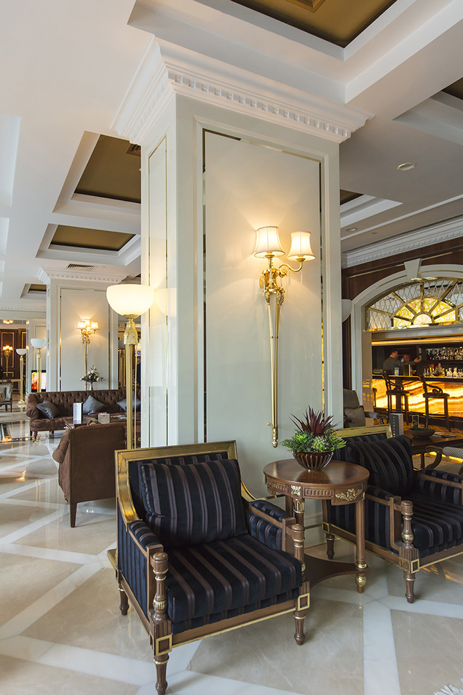 Latanya Hotel