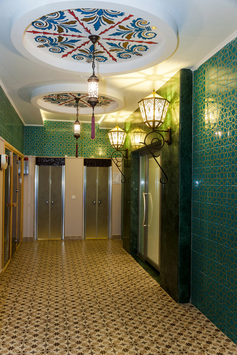 Royal Garden Hotel