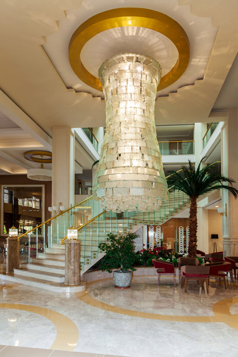 Royal Garden Hotel