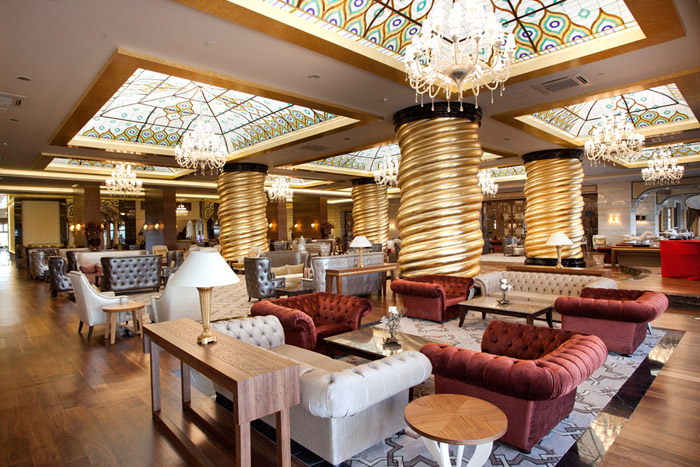 Royal Holiday Palace