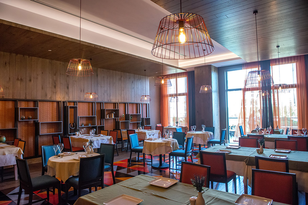Royal Seginus Hotel