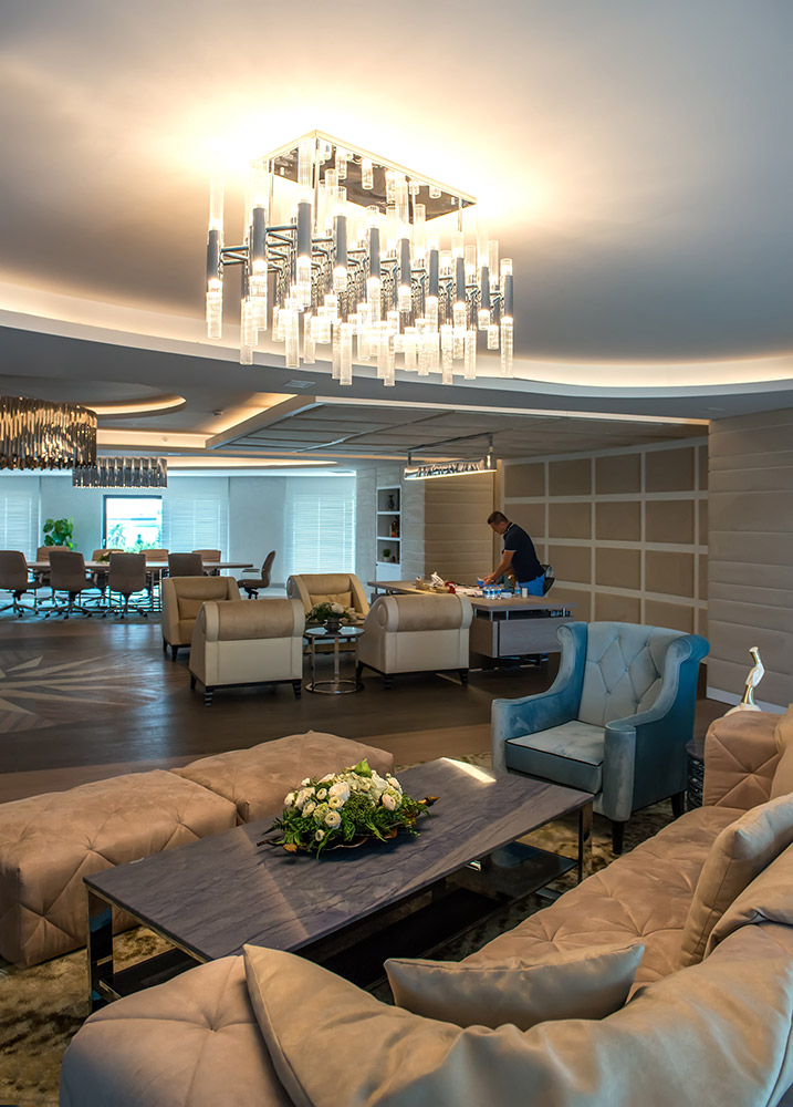 Royal Seginus Hotel