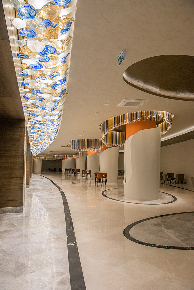 Royal Seginus Hotel