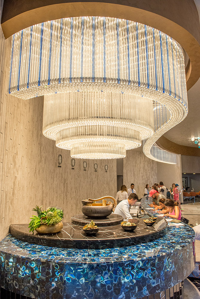 Royal Seginus Hotel