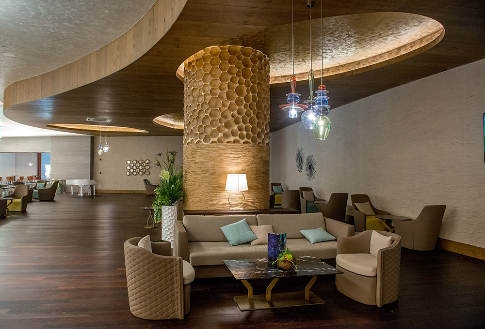 Royal Seginus Hotel