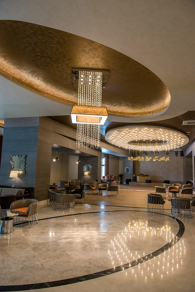 Royal Seginus Hotel