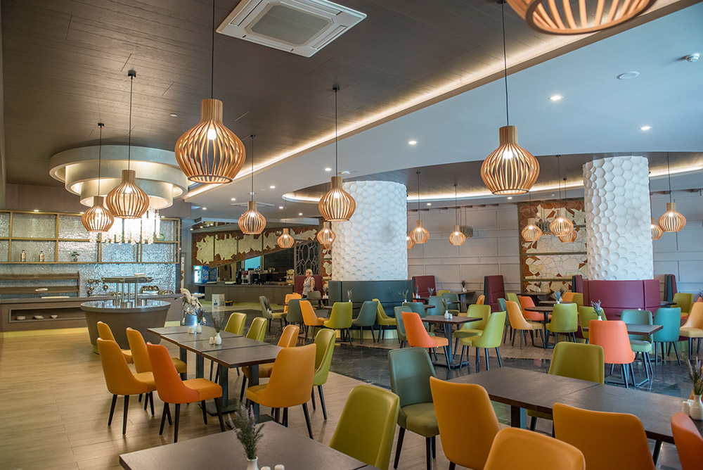 Royal Seginus Hotel
