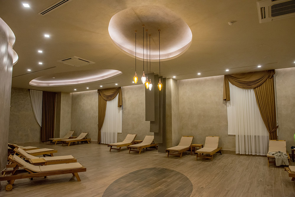 Royal Seginus Hotel