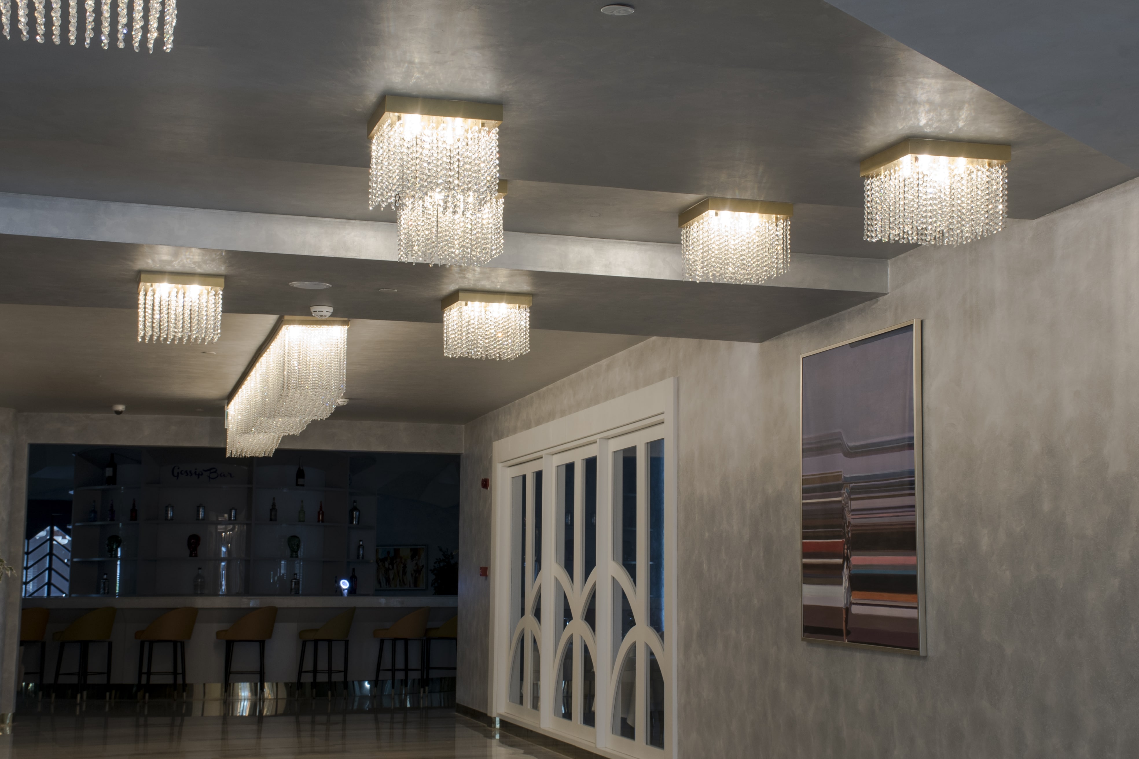 Royal Wings Hotel