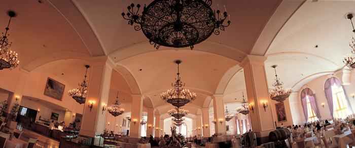 WOW KREMLIN PALACE