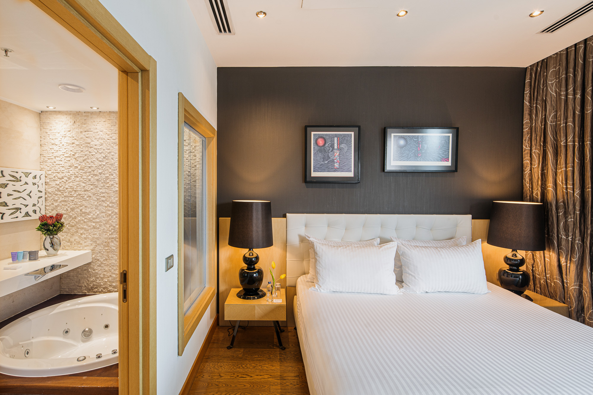 Wyndham Hotel